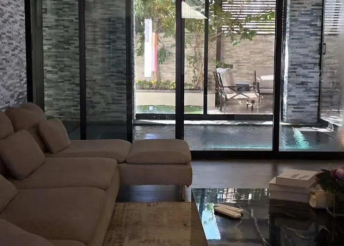 Ab Villa
